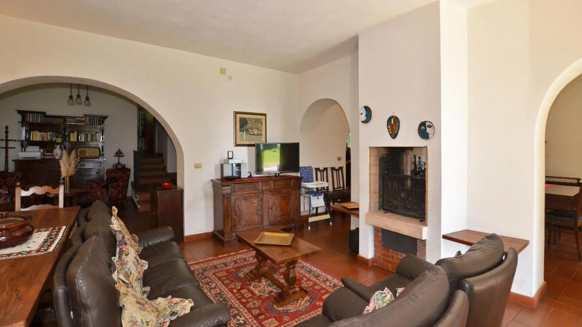 Casale Tigli - Happy Rentals Capolona Willa